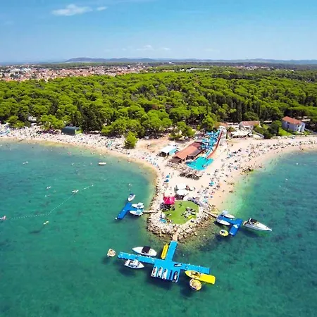 Daire Ziza Biograd Na Moru