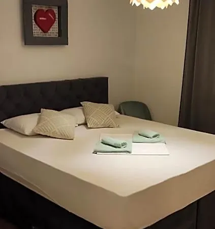 Ziza Apartman